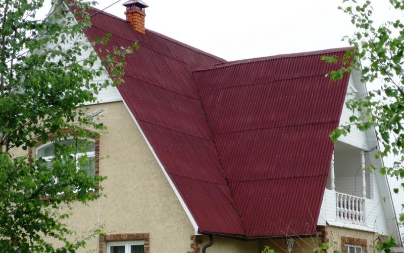 Ондулин: отличное решение для кровли загородного дома или дачи