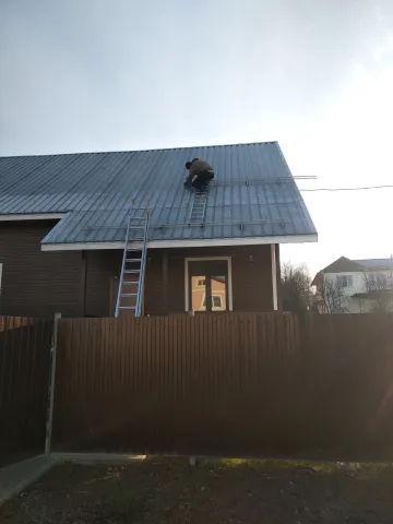 Установка трубчатых снегозадержателей — фото 5