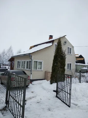 Утепление кровли, замена обрешетки и монтаж нового кровельного покрытия из металлочерепицы — фото 11